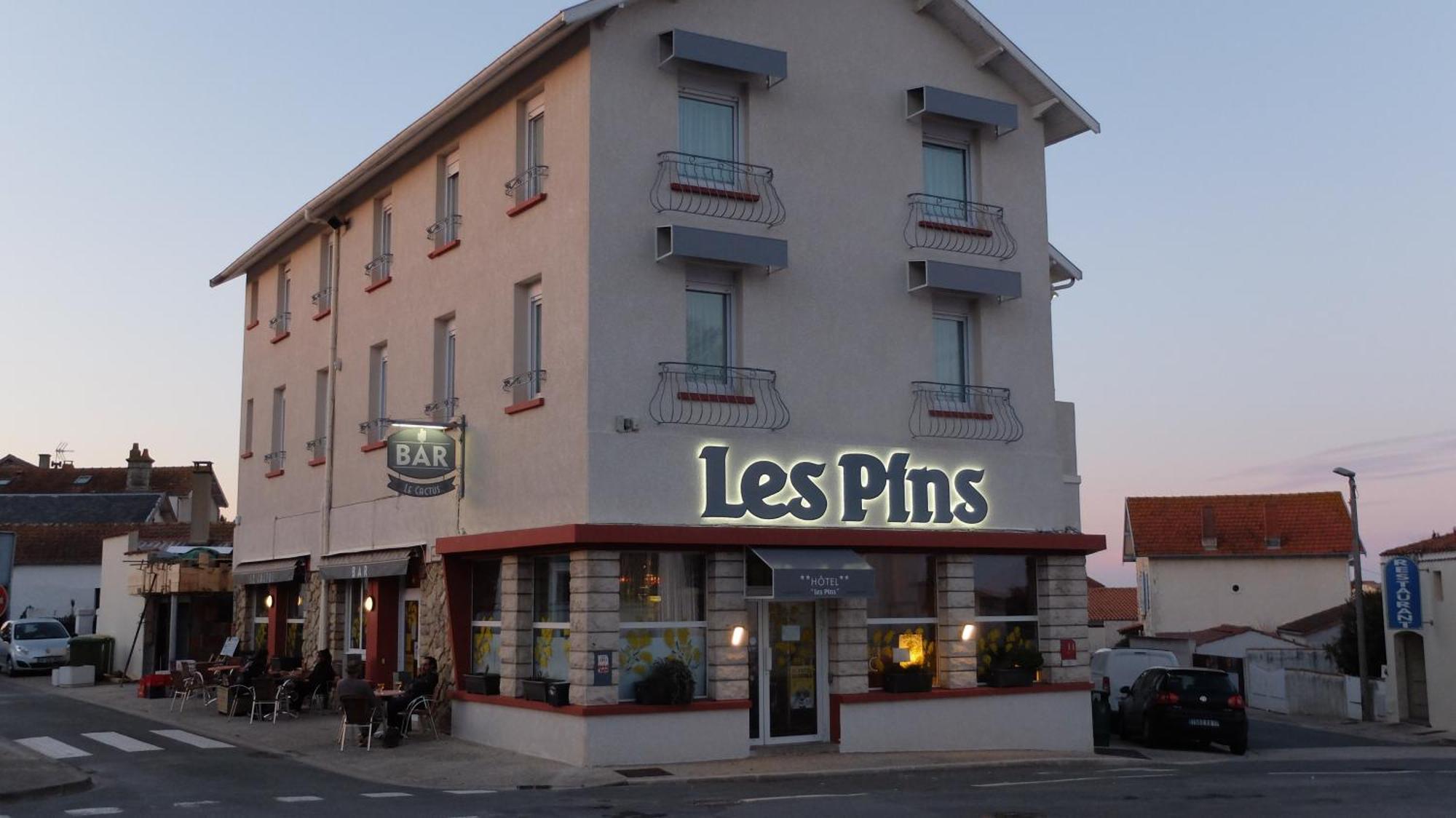 Les Pins